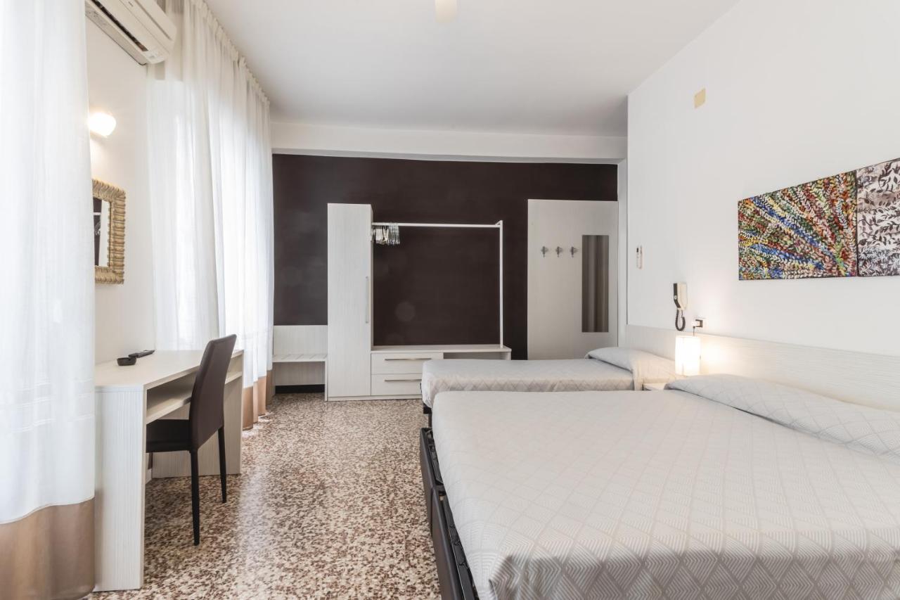 B&B Moresco Cattolica Exterior photo